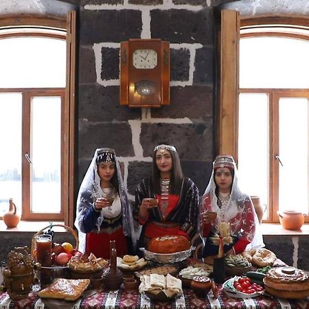 Guesthouse Emma Gyumri Esterno foto