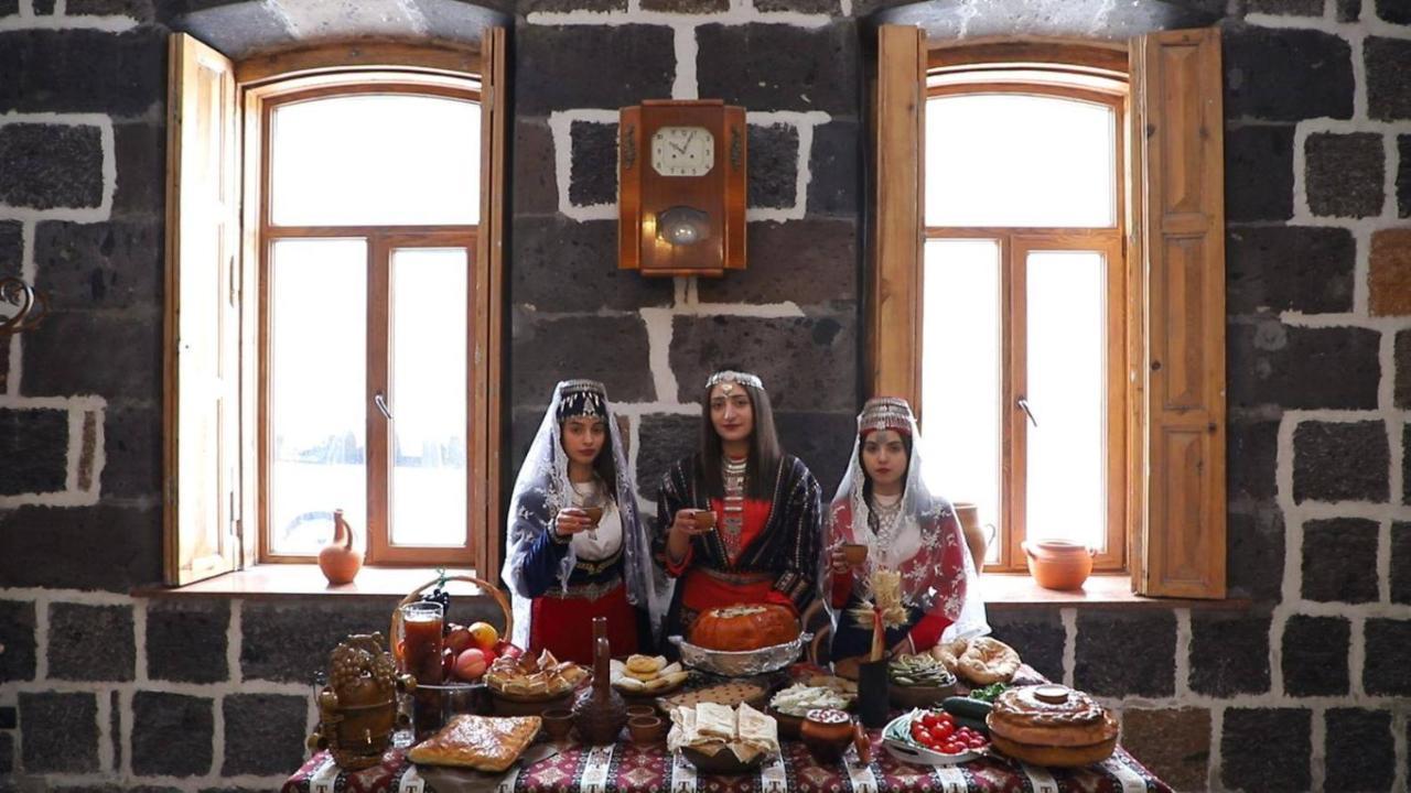 Guesthouse Emma Gyumri Esterno foto